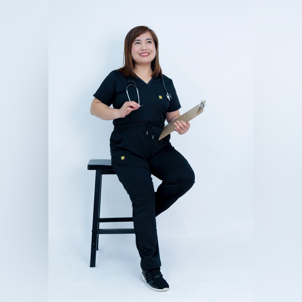 MEDIUM Size Drifit Top and Jogger Scrub Set